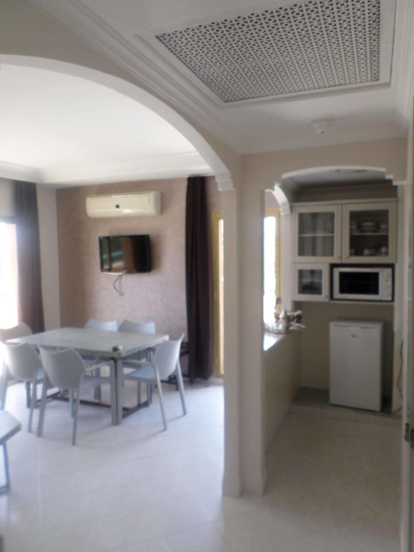 Apartahotel Appart-hotel Amina 3*
