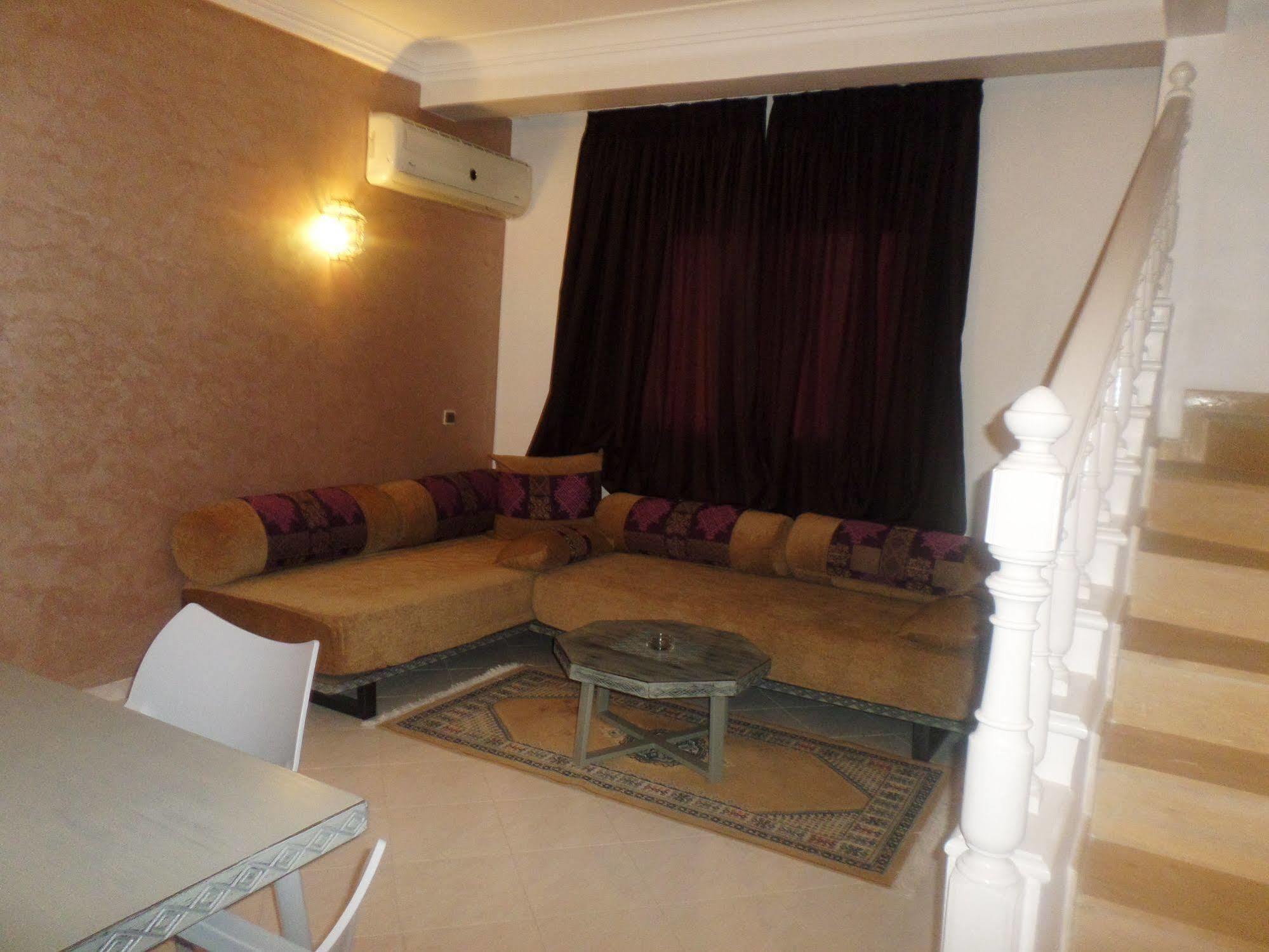 Apartahotel Appart-hotel Amina 3*